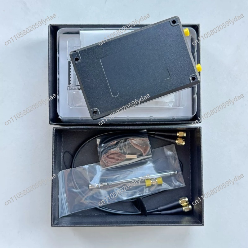 เครื่องกำเนิดสัญญาณ RF รุ่นใหม - Signal Generator Spectrum Analyzer บทวิจารณ์และราคา